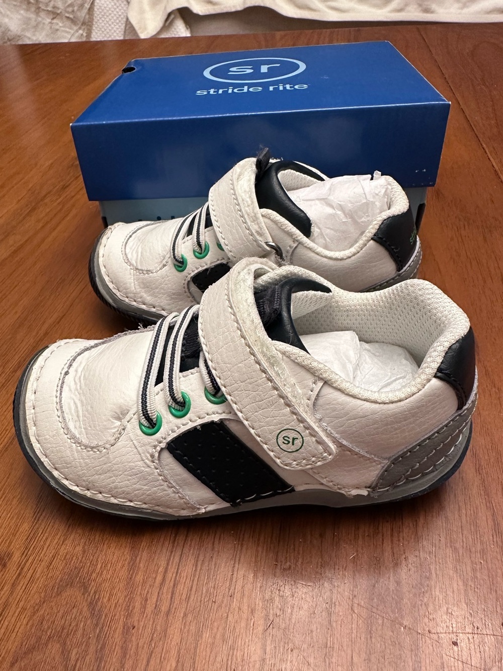 Stride Rite Wes Sneaker - Toddler 6.5W